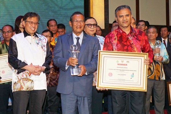 Naim wins 4th consecutive Environmental Award